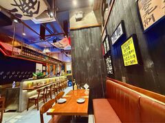 -8PINTS八品脱·日料·烧鸟·精酿小酒馆(莘庄店)