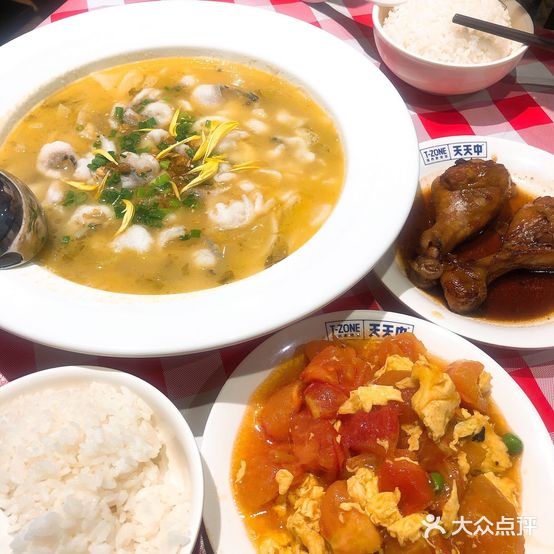 天天中餐厅(飞霞店)