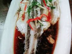 -醉美东江·三文鱼·烧鸡公