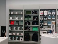 -Apple授权专营店(德汇万达店)