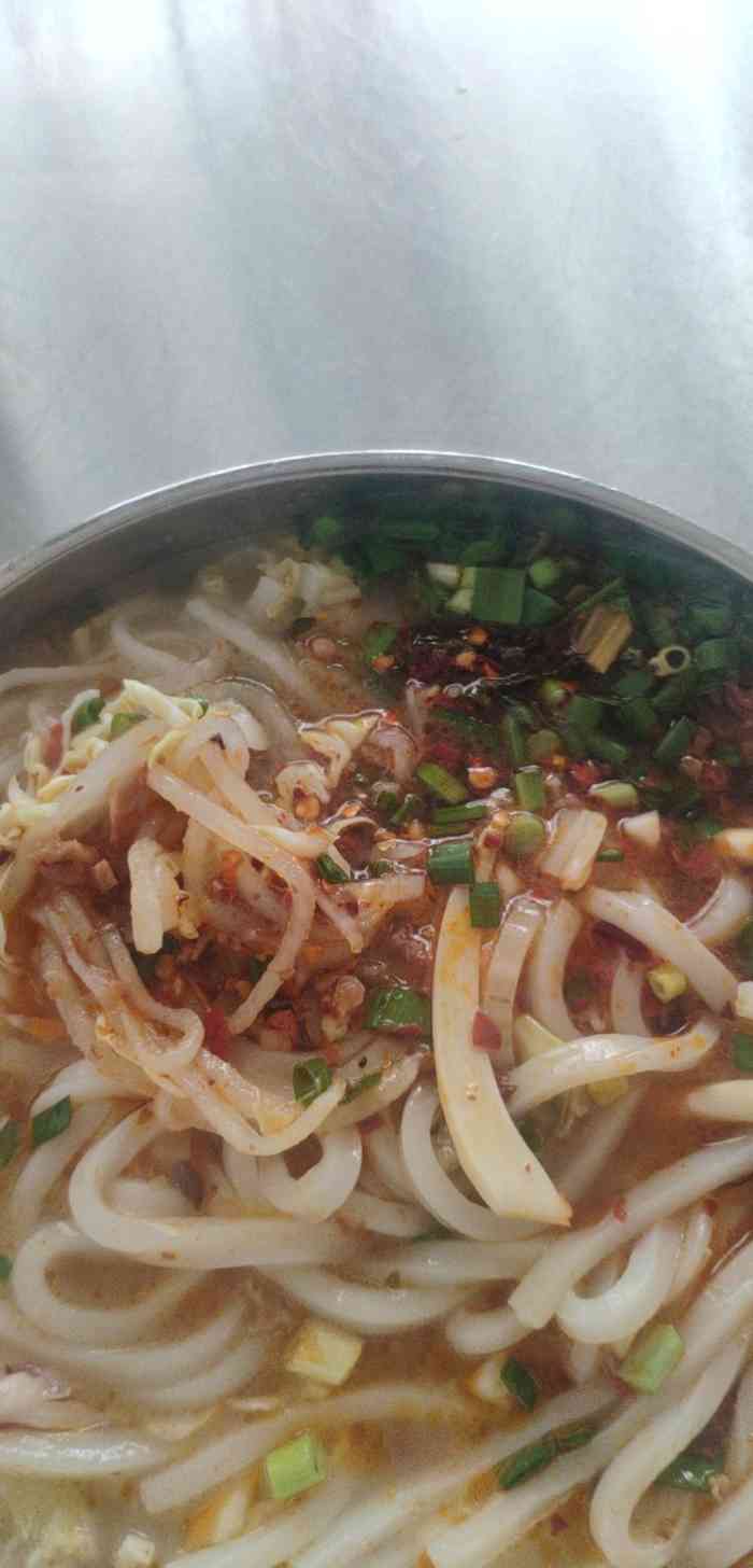 祥云美食城-"「昆明市」地理位置不错 在西山区离着市区.