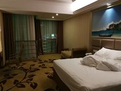 -维也纳国际酒店·宁波鄞州南部商务区罗蒙环球城店