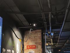 -麦凯伦烧烤·精酿超级工厂店(金桥总店)