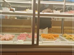 面包甜点陈列柜-奈雪的茶(湖滨银泰in77C区PRO店)