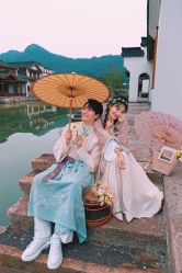 -唯一旅拍·颂当代影像艺术中心(上城店)