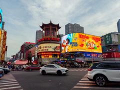 -黄兴南路步行商业街