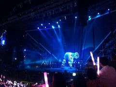 惊叹号-宝能国际体育演艺中心