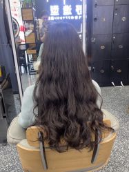 -藤野造型·烫·染发型设计店