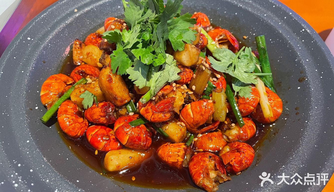 0元玩转这座城来得比较早，6点多到的还没上人