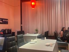 -毛家饭店·30年融合新湘菜(无影山店)