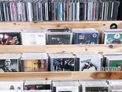 -麦田书店(国防路店)