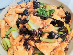 -何适山庄 ·可团建(水长城P2停车场店)