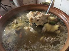 -威邵鸡煲(西华路总店)