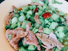 青菜牛肉-李子坝梁山鸡(李子坝大鸡哥店)