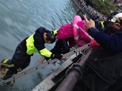 iphone_upload_pic-淡水老街
