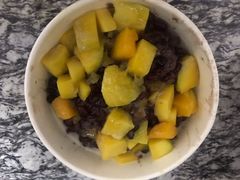 鲜芒果红豆炼乳-梁子刨冰王&梁小糖(王顶堤店)