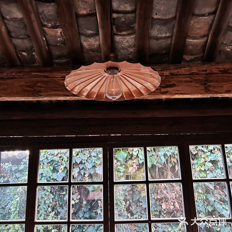 束河古镇复古咖啡店📸-虎牙咖啡馆