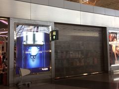 -日上免税店(三径路t3店)