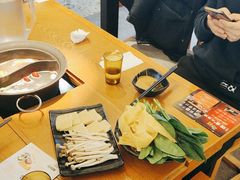 -呷哺呷哺(凯旋广场店)
