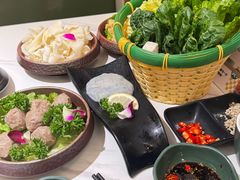 -狐狸爱上椰子鸡(滨江星光大道店)