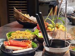 -湊湊火锅·茶憩(杭州湖滨银泰in77店)