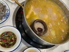 -朴小妹人参鸡汤火锅(长白山万达店)