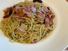 -玛格萝妮(汇智国际商业中心店)