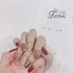 -济南花里美甲美睫