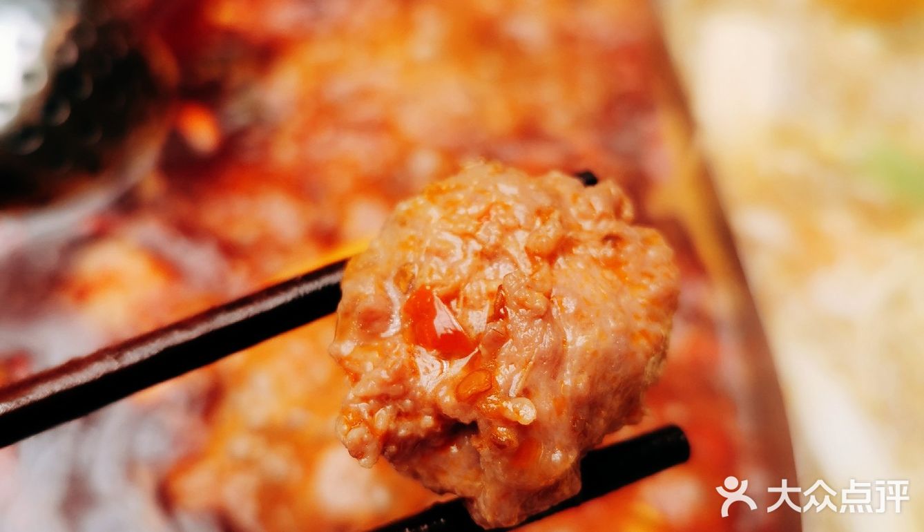 两两一今||成都首家按两称的集市火锅店‖美食攻略