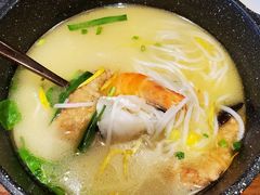 云南过桥米线-云海肴·汽锅鸡·云南菜(天山百盛优客店)