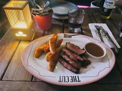 美国特级肉眼-THE CUT Rooftop顶楼牛排餐吧(环贸iapm店)