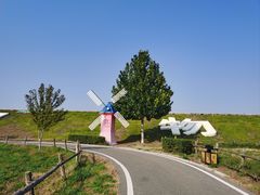 -大连铭湖国际观光牧场