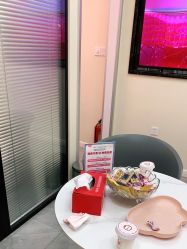 -咪咪专业脱毛连锁机构
