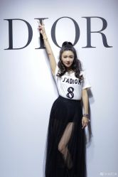 -鏡沙龙发型设计