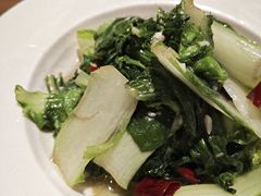 -纳鲁孜·新疆特色餐厅(上海悦荟广场店)