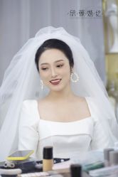 -欣薇婚纱(新源乐汇城店)