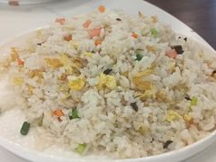 -鑫渔港海鲜本地菜·山海关浑锅(东戴河店)