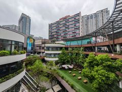 -瑞虹新天地月亮湾