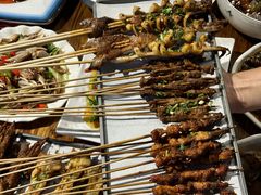 -李双猪·小龙虾·烧烤·羊肉煲(乐山店)