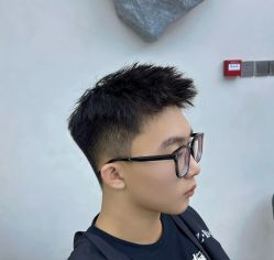 -H·Y HAIR SALON烫发·染发·造型