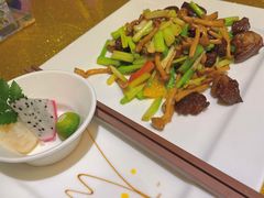 -广州塔晖粤轩中餐厅