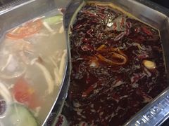 -重庆德庄火锅(体育中心店)