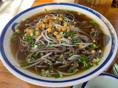 牛汤饸烙面-疯狂牛骨饸饹面(光华路店)