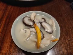浓汤杂菌-石屏会馆