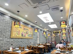 -曹丞相·地锅鸡·地锅鱼(武林店)