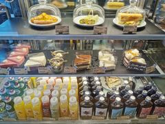 面包甜点陈列柜-DECAMERON十日谈(卓悦汇店)
