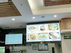 -小姜锅贴(凤凰街店)