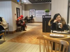 用餐区-肯德基(茂业店)
