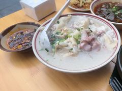 -老方桌烂蹄花川菜馆(九龙坡店)