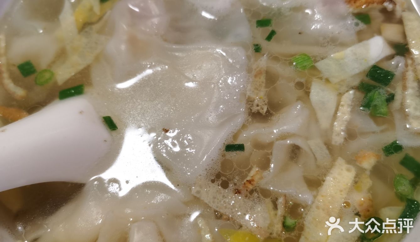 老上海的生煎馒头、锅贴、小馄饨情怀